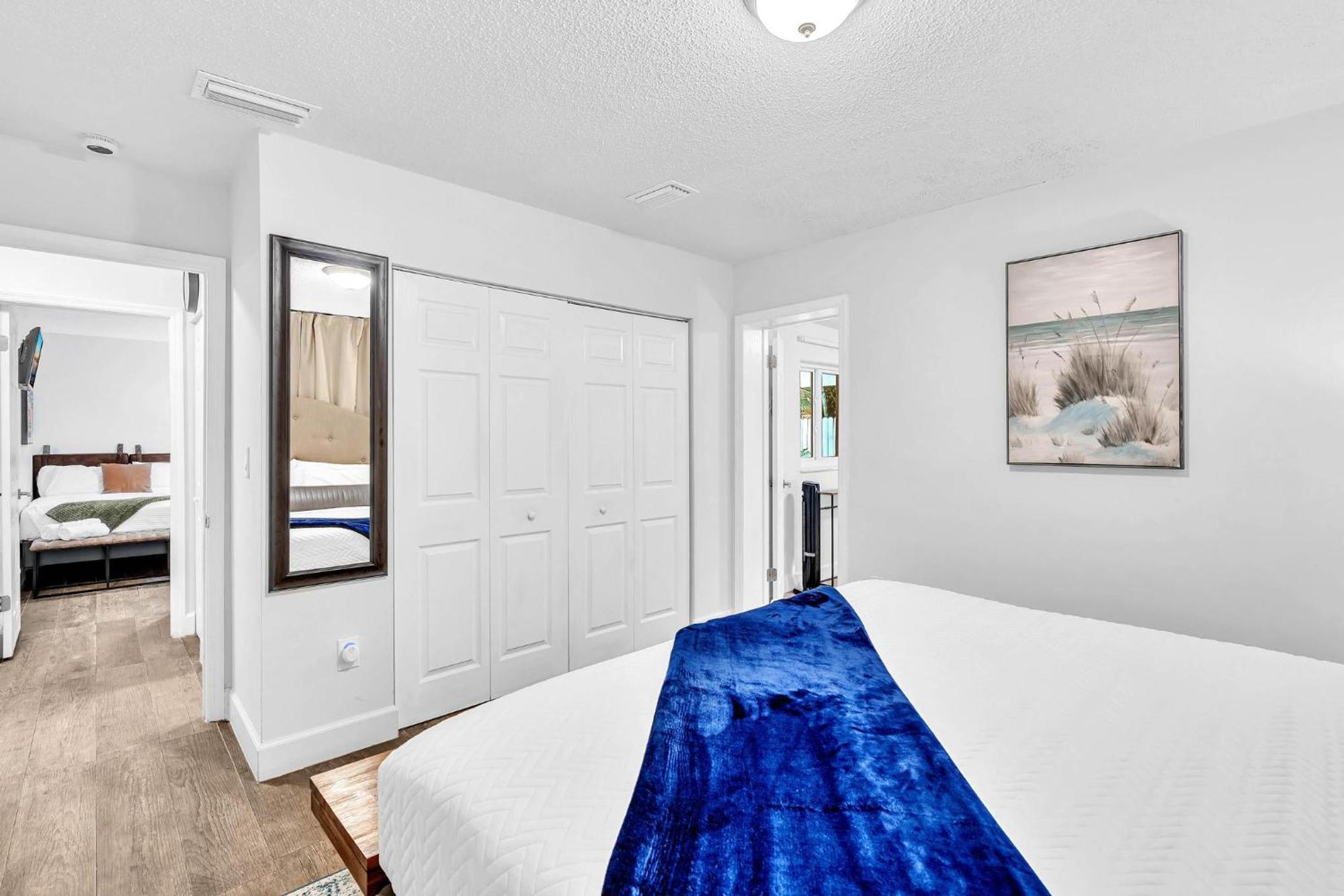 Estelo'S Place - Modern Townhouse With King Bed, Only 5 Min From The Airport! Miami Esterno foto